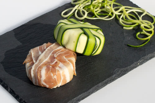 Recept: Camemberta v slanini in bučkah